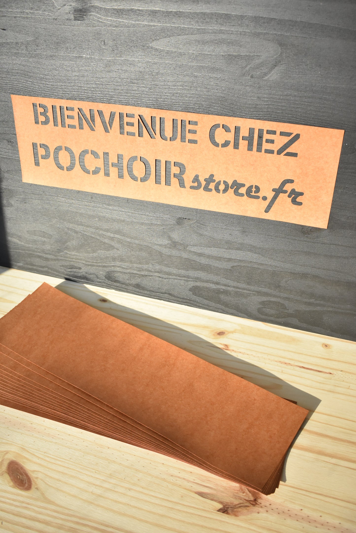 Pochoir carton